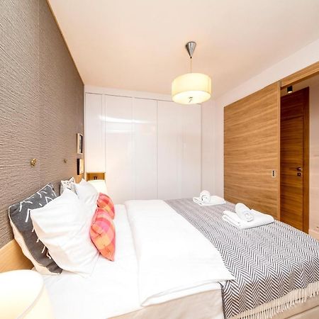 Golden Apartment With Air Condition By Your Freedom Warszawa Eksteriør bilde