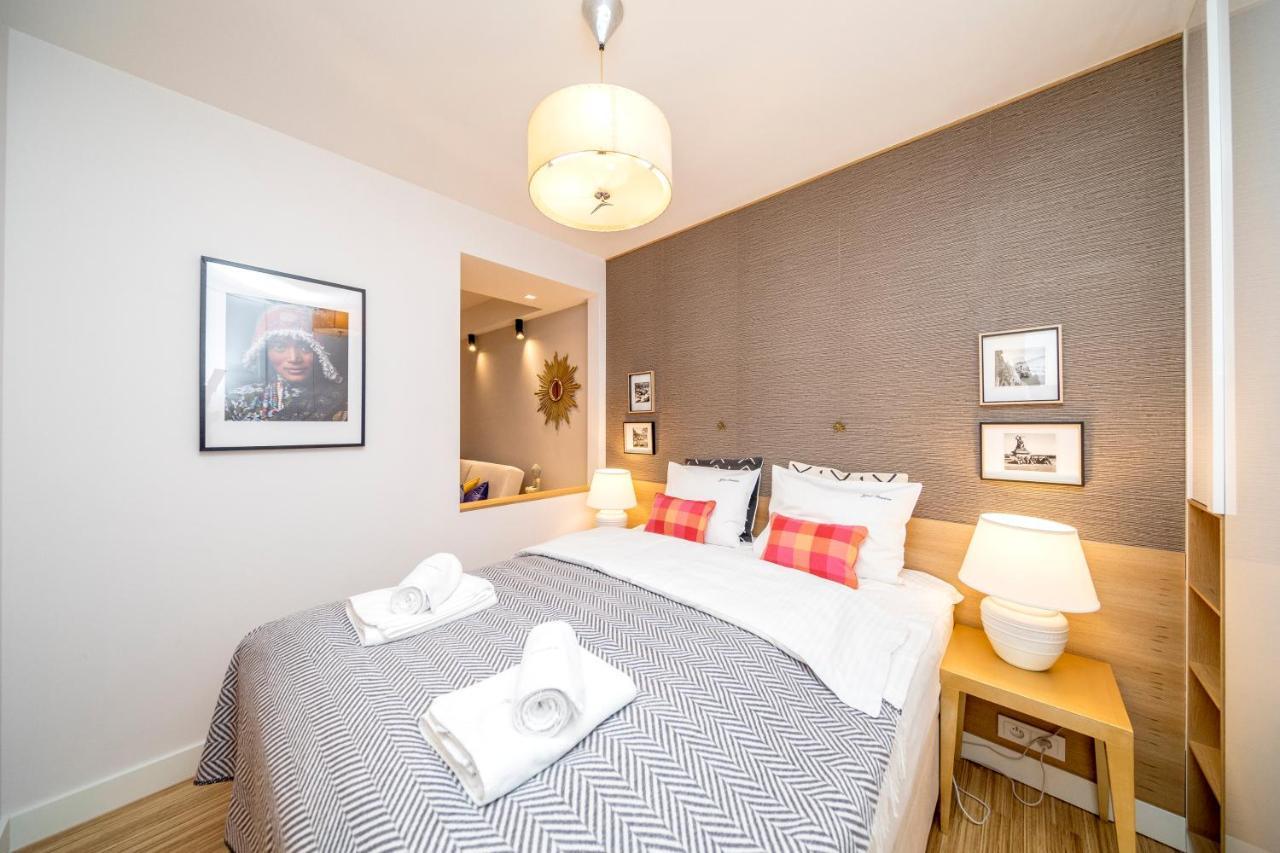 Golden Apartment With Air Condition By Your Freedom Warszawa Eksteriør bilde